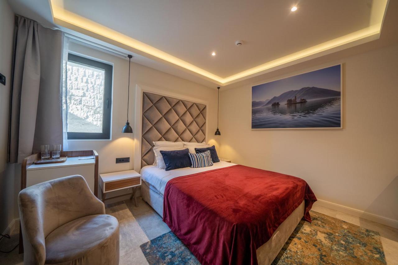 Boutique Hotel R Palazzo Котор Экстерьер фото